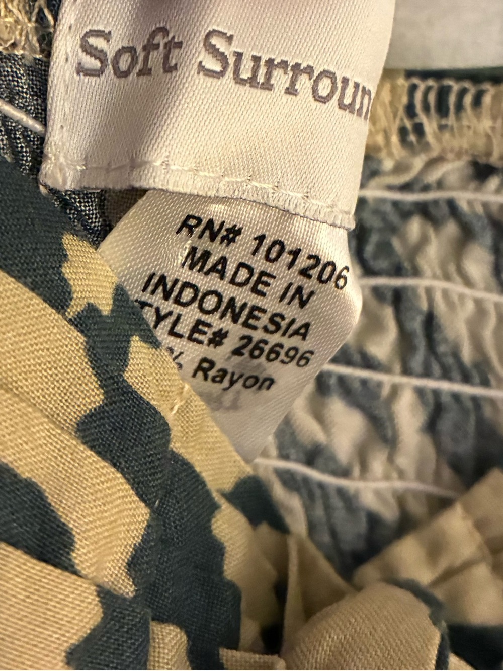 SOFT SURROUNDINGS
TAN/GREEN ANIMAL PRINT MAXI DRESS ZEBRA PLEATED TIERED - Picture 16 of 16